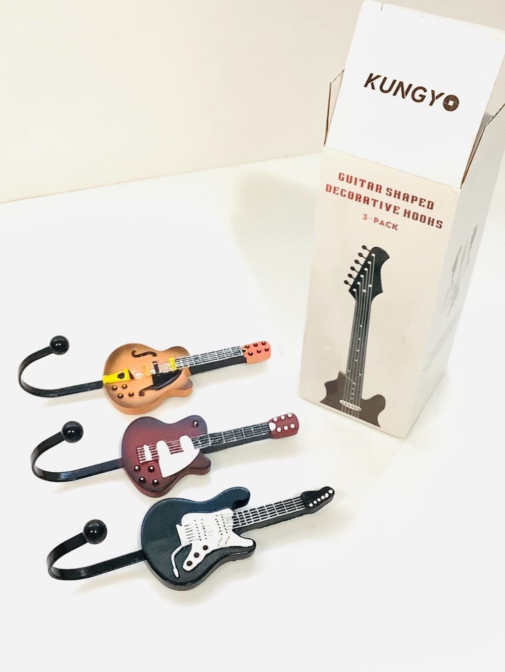 KUNGYO 3 Pack Guitar Shaped Rock Music Decorative Hooks Clothes Hanger NEW